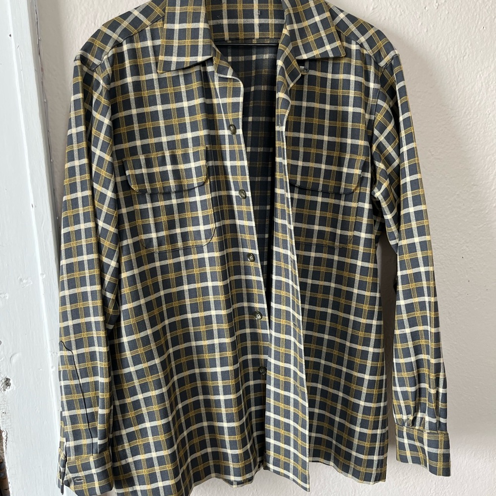 Men’s Large Wool Loop Collar Long Sleeve Yellow and Grey Plaid Shirt